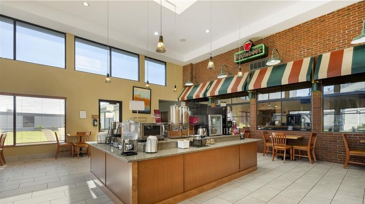 Best Western Plus York Hotel & Conf Ctr Restaurant