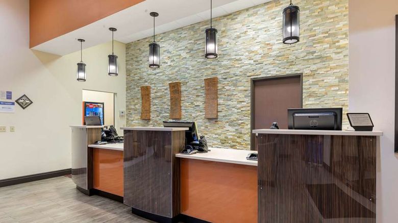<b>Best Western Plus North Platte Inn Lobby</b>. Images powered by <a href="https://iceportal.shijigroup.com/" title="IcePortal" target="_blank">IcePortal</a>.