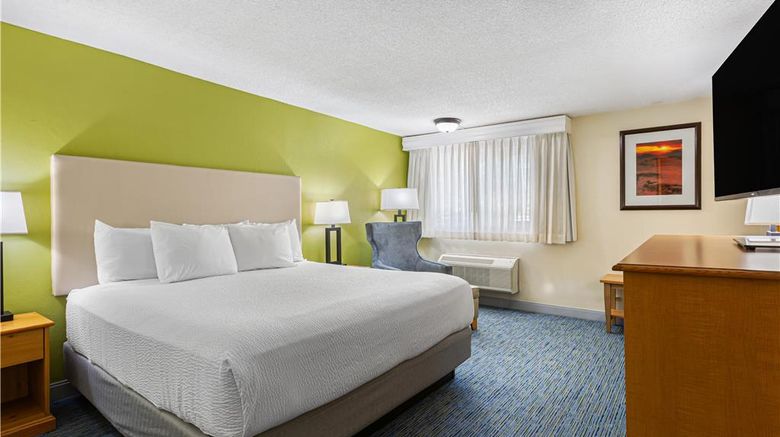 <b>Best Western Hi-Desert Inn Room</b>. Images powered by <a href="https://iceportal.shijigroup.com/" title="IcePortal" target="_blank">IcePortal</a>.