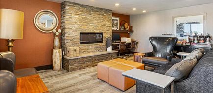 Best Western Hi-Desert Inn Lobby