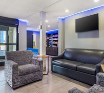 Best Western McCarran Inn Lobby