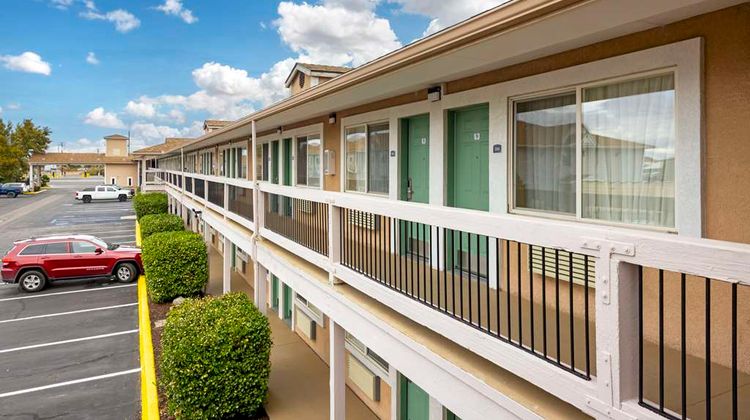 Best Western Fallon Inn and Suites Exterior