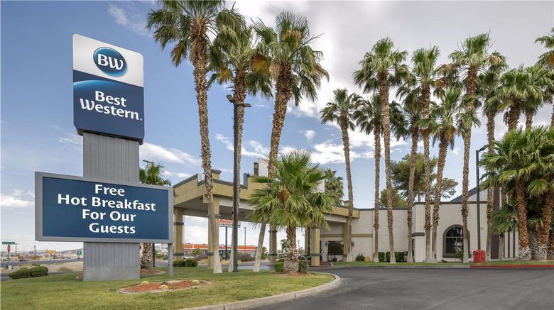 <b>Best Western Pahrump Oasis Exterior</b>. Images powered by <a href="https://iceportal.shijigroup.com/" title="IcePortal" target="_blank">IcePortal</a>.