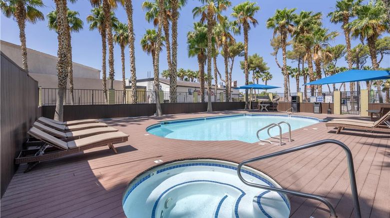 <b>Best Western Pahrump Oasis Pool</b>. Images powered by <a href="https://iceportal.shijigroup.com/" title="IcePortal" target="_blank">IcePortal</a>.