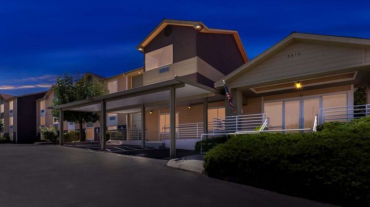 Best Western Topaz Lake Inn Exterior