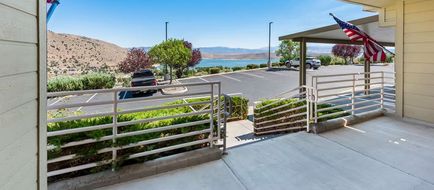 Best Western Topaz Lake Inn Exterior