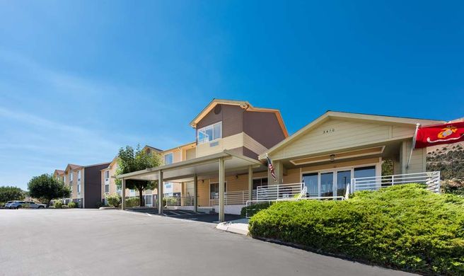 Best Western Topaz Lake Inn Exterior