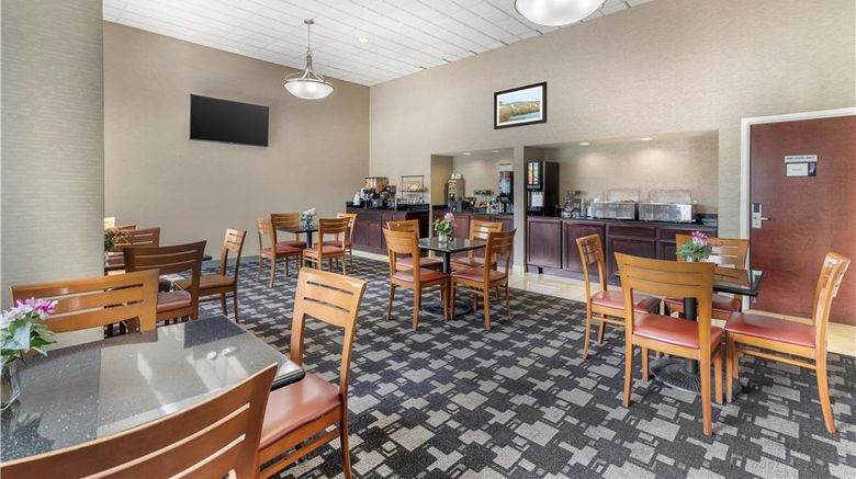 <b>Best Western Concord Inn & Suites Restaurant</b>. Images powered by <a href="https://iceportal.shijigroup.com/" title="IcePortal" target="_blank">IcePortal</a>.
