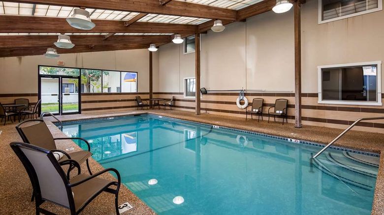 <b>Best Western Plus Portsmouth Hotel Pool</b>. Images powered by <a href="https://iceportal.shijigroup.com/" title="IcePortal" target="_blank">IcePortal</a>.
