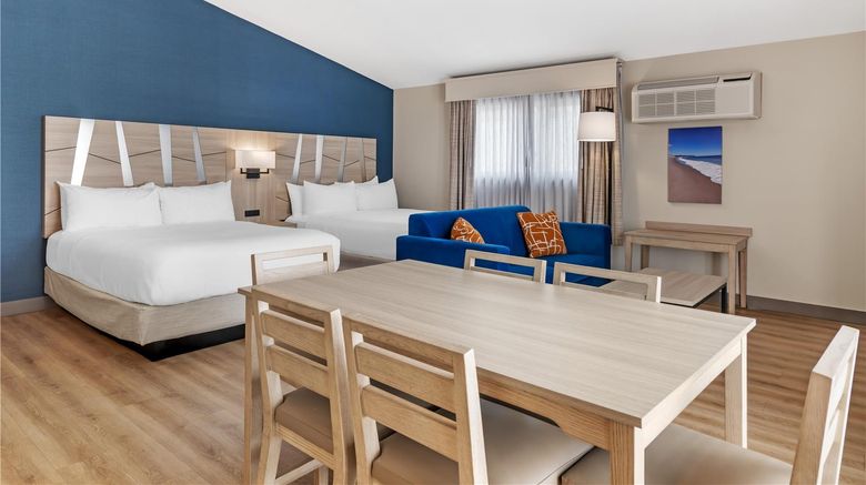 <b>Best Western Plus The Inn at Hampton Room</b>. Images powered by <a href="https://iceportal.shijigroup.com/" title="IcePortal" target="_blank">IcePortal</a>.