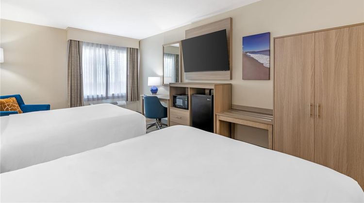 Best Western Plus The Inn at Hampton Room