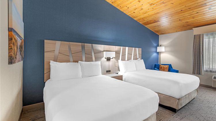Best Western Plus The Inn at Hampton Room