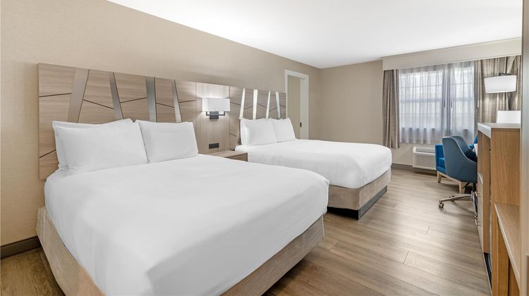 Best Western Plus The Inn at Hampton Room