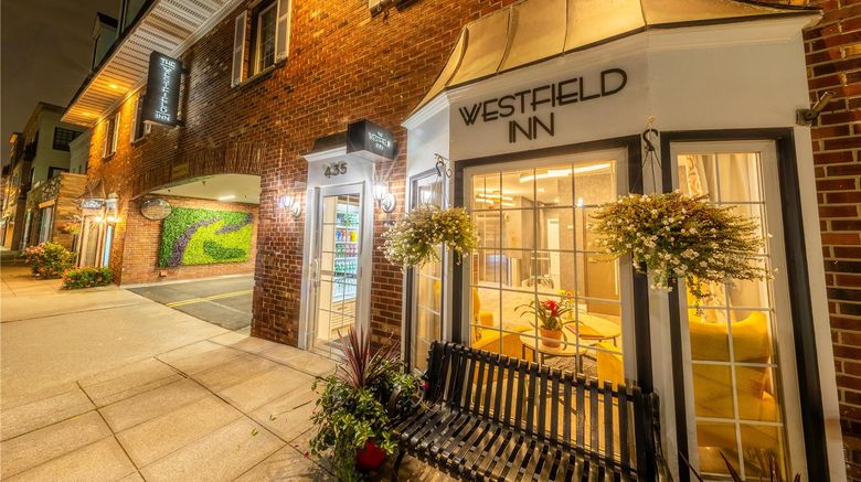 <b>The Westfield Inn, BW Signature Coll. Exterior</b>. Images powered by <a href="https://iceportal.shijigroup.com/" title="IcePortal" target="_blank">IcePortal</a>.