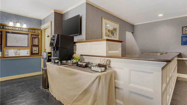 <b>Best Western Plus Morristown Inn Lobby</b>. Images powered by <a href="https://iceportal.shijigroup.com/" title="IcePortal" target="_blank">IcePortal</a>.