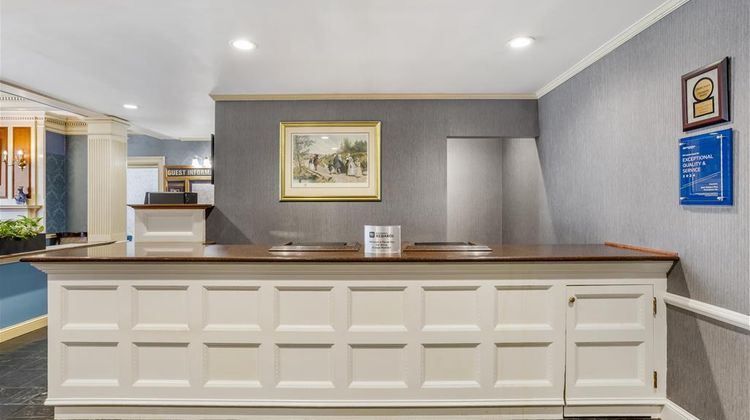 Best Western Plus Morristown Inn Lobby