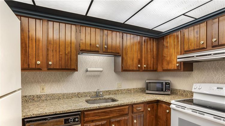 Best Western Plus Morristown Inn Room