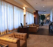 Best Western Plus Fairfield Executive Lobby