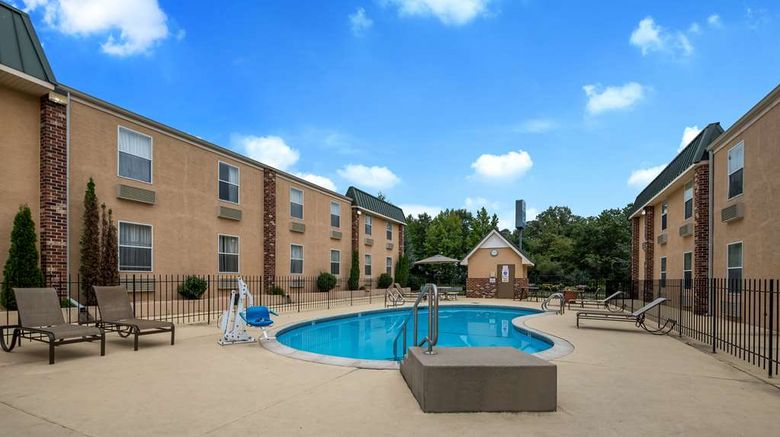 <b>Best Western West Deptford Inn Pool</b>. Images powered by <a href="https://iceportal.shijigroup.com/" title="IcePortal" target="_blank">IcePortal</a>.
