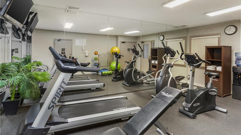 <b>Best Western Fort Lee Health</b>. Images powered by <a href="https://iceportal.shijigroup.com/" title="IcePortal" target="_blank">IcePortal</a>.