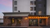 Aiden by Best Western Newark Airport Exterior