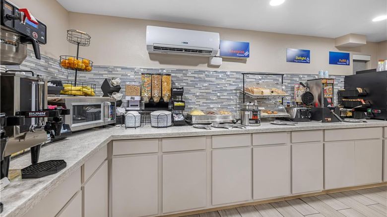 <b>Best Western El Rancho Palacio Restaurant</b>. Images powered by <a href="https://iceportal.shijigroup.com/" title="IcePortal" target="_blank">IcePortal</a>.