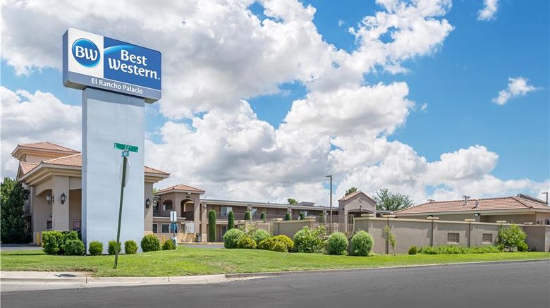 <b>Best Western El Rancho Palacio Exterior</b>. Images powered by <a href="https://iceportal.shijigroup.com/" title="IcePortal" target="_blank">IcePortal</a>.