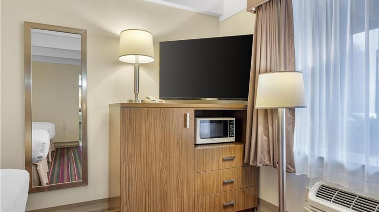 <b>Best Western El Rancho Palacio Room</b>. Images powered by <a href="https://iceportal.shijigroup.com/" title="IcePortal" target="_blank">IcePortal</a>.