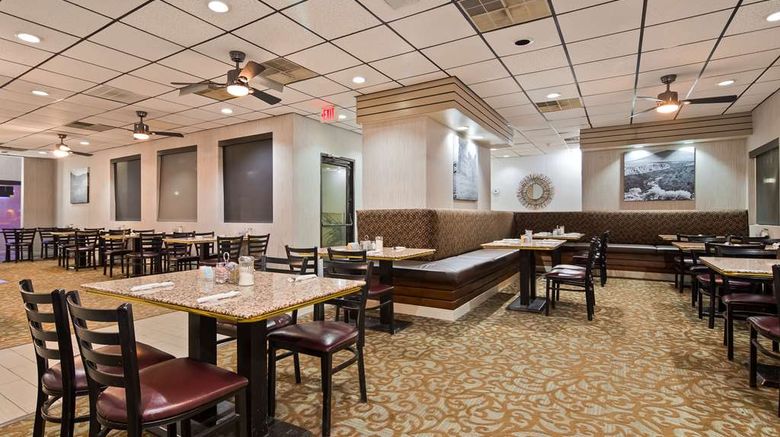 <b>Best Western Pecos Inn Restaurant</b>. Images powered by <a href="https://iceportal.shijigroup.com/" title="IcePortal" target="_blank">IcePortal</a>.