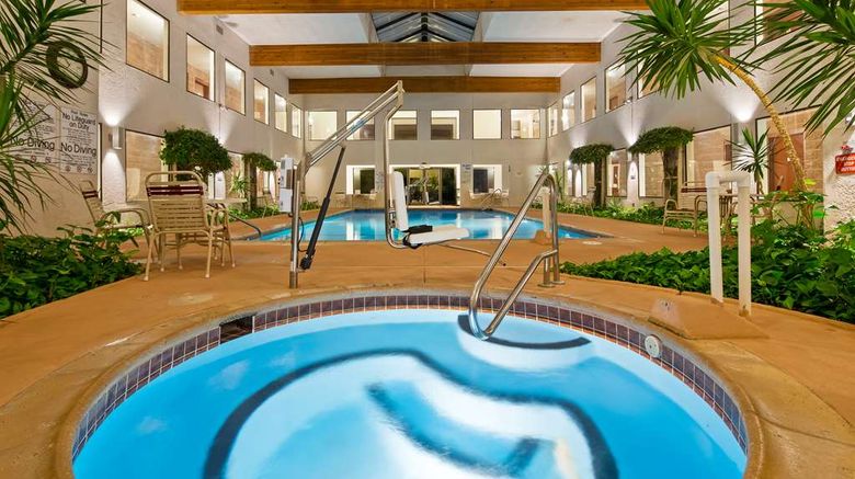 <b>Best Western Pecos Inn Pool</b>. Images powered by <a href="https://iceportal.shijigroup.com/" title="IcePortal" target="_blank">IcePortal</a>.