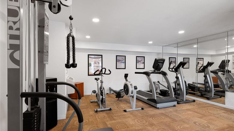 <b>Best Western Discovery Inn Health</b>. Images powered by <a href="https://iceportal.shijigroup.com/" title="IcePortal" target="_blank">IcePortal</a>.