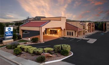 Best Western Discovery Inn