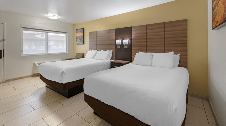 Best Western Santa Rosa Inn Room