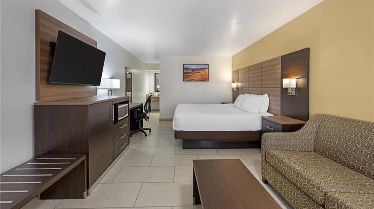 Best Western Santa Rosa Inn Room