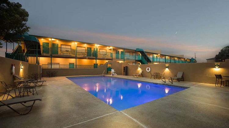 Best Western Kokopelli Lodge Pool