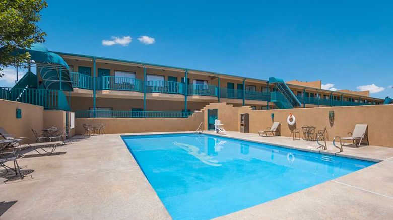 <b>Best Western Kokopelli Lodge Pool</b>. Images powered by <a href="https://iceportal.shijigroup.com/" title="IcePortal" target="_blank">IcePortal</a>.