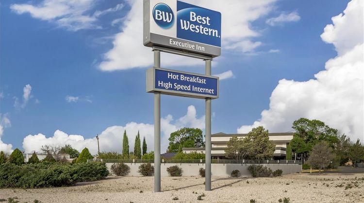 Best Western Executive Inn Exterior
