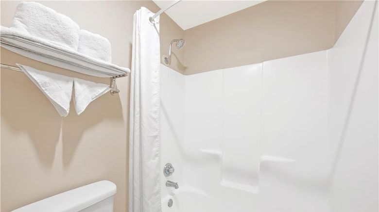 <b>Best Western Executive Inn Room</b>. Images powered by <a href="https://iceportal.shijigroup.com/" title="IcePortal" target="_blank">IcePortal</a>.