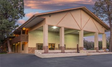 Best Western Pine Springs Inn