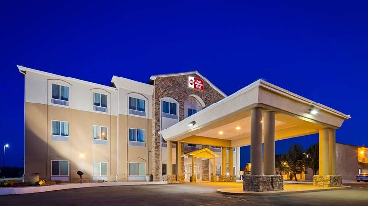 Best Western Plus Montezuma Inn & Suites Exterior