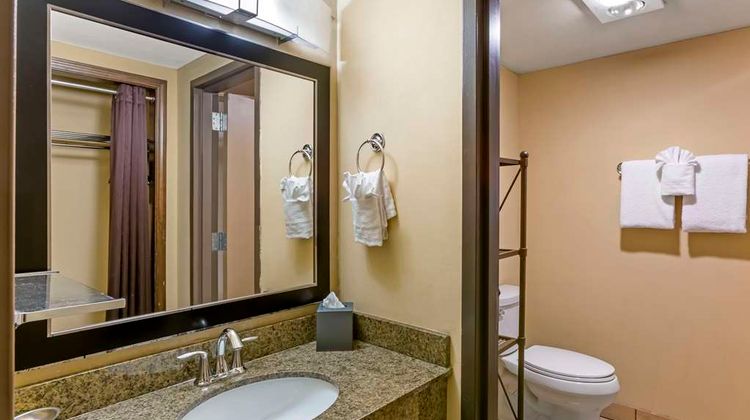 Best Western Plus Raton Hotel Room