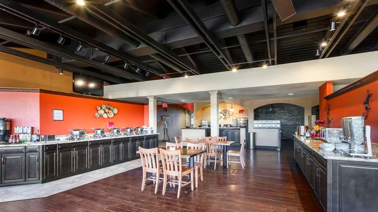 Best Western Plus Raton Hotel Restaurant