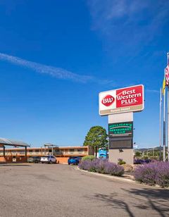 Best Western Plus Raton Hotel