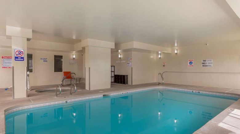<b>Best Western Plus The Four Corners Inn Pool</b>. Images powered by <a href="https://iceportal.shijigroup.com/" title="IcePortal" target="_blank">IcePortal</a>.