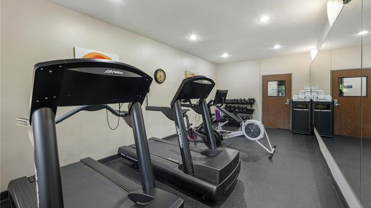 Best Western Plus The Four Corners Inn Health