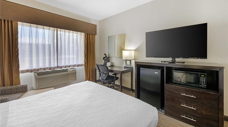 Best Western Plus The Four Corners Inn Room
