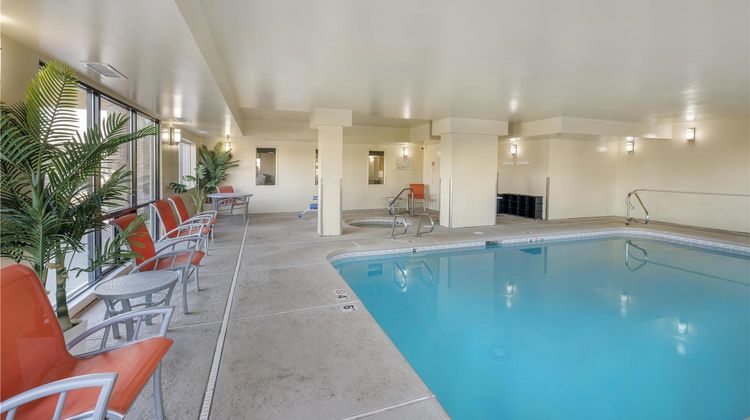 Best Western Plus The Four Corners Inn Pool
