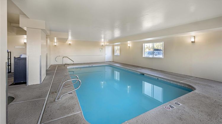 Best Western Plus The Four Corners Inn Pool