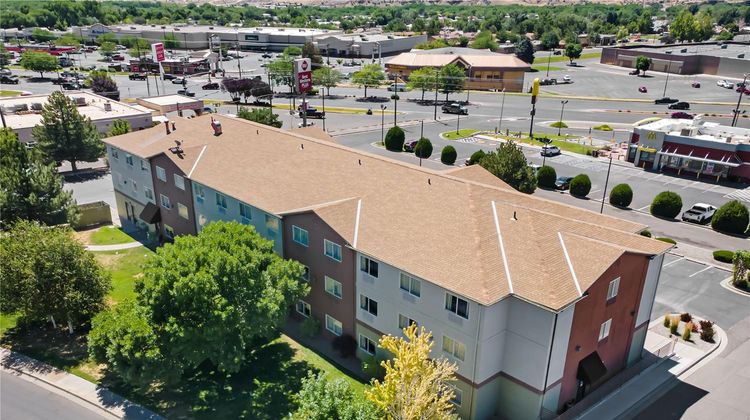 Best Western Plus The Four Corners Inn Exterior
