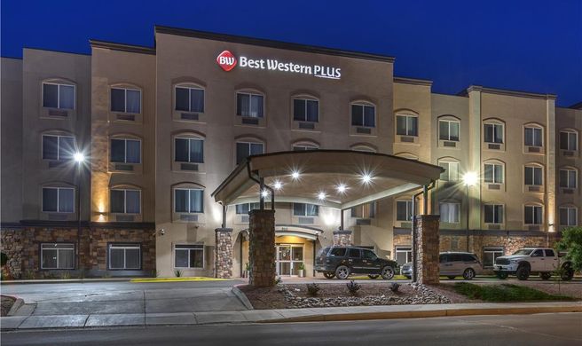 Best Western Plus Gallup Inn and Suites Exterior